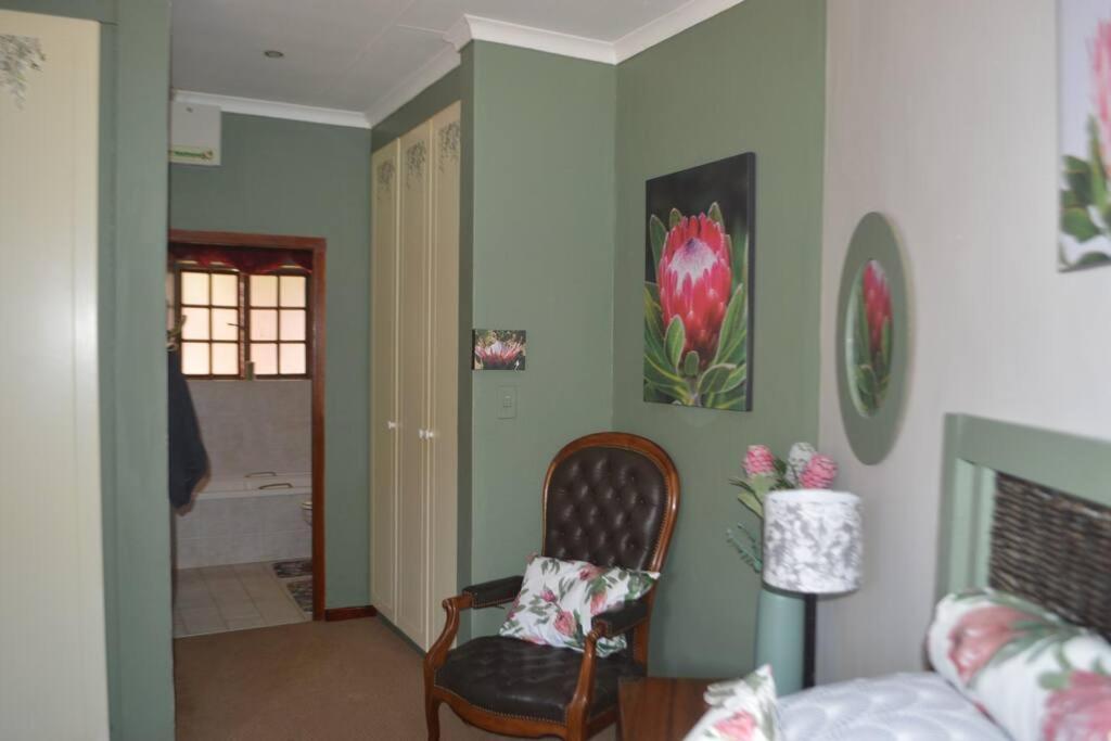 Self Catering From In Gated Complex *